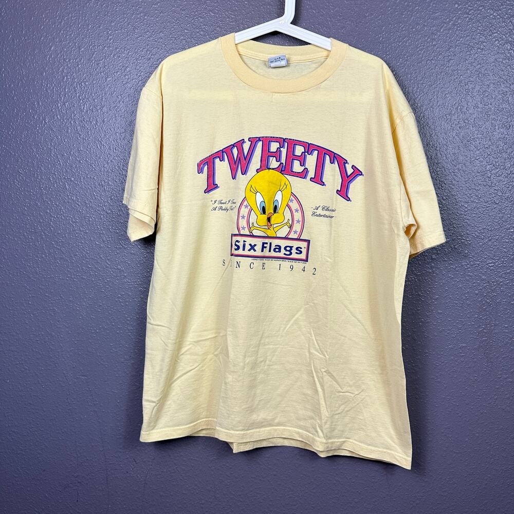 Vintage 1997 Six Flags Tweety Shirt Size XL Yellow